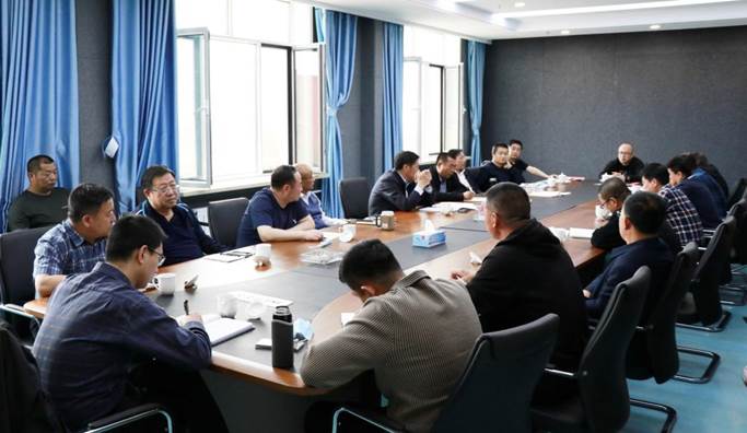 http://news.imnu.edu.cn/__local/7/44/2F/3D9E9CBBB9B2387D08AA7A694E7_471B6D65_15104.jpg